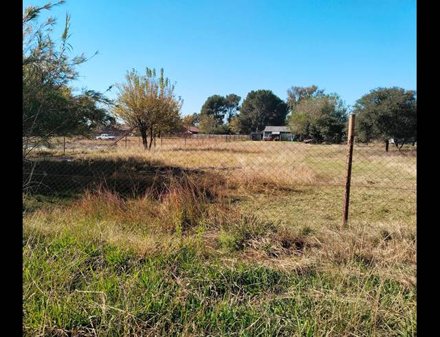 1,107M² VACANT LAND FOR SALE IN RIVERSDALE